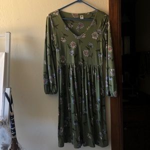 dress, barely worn, perfect condition